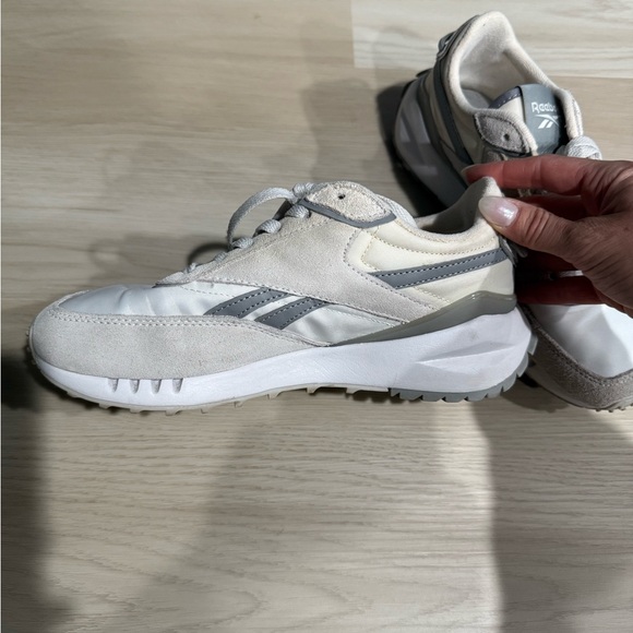 Reebok Beige and White Suede-Trim Low Top Sneakers - Picture 8 of 10